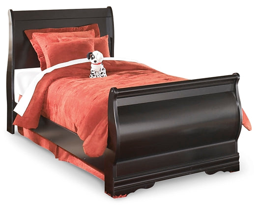 Huey Vineyard Full Sleigh Bed with Mirrored Dresser, Chest and Nightstand Rent Wise Rent To Own Jacksonville, Florida