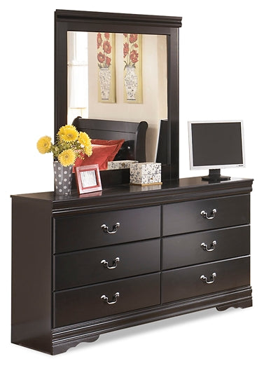 Huey Vineyard Queen Sleigh Bed with Mirrored Dresser, Chest and Nightstand Rent Wise Rent To Own Jacksonville, Florida