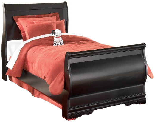 Huey Vineyard Twin Sleigh Bed with Mirrored Dresser Rent Wise Rent To Own Jacksonville, Florida