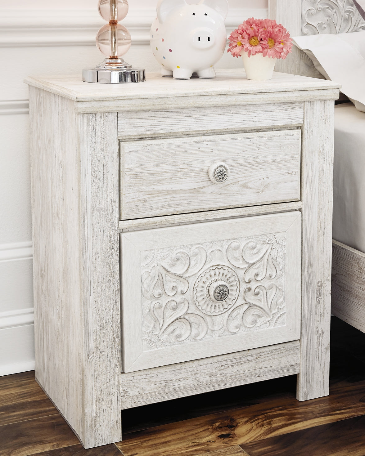 Paxberry Queen Panel Bed with Mirrored Dresser, Chest and Nightstand Rent Wise Rent To Own Jacksonville, Florida