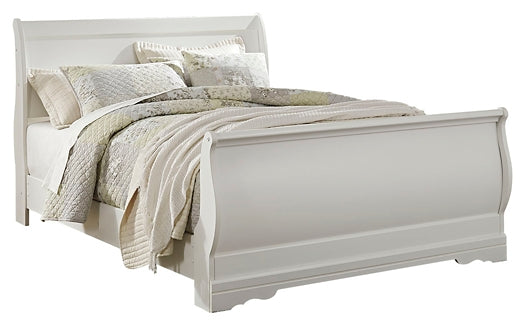 Anarasia  Sleigh Bed With Mirrored Dresser And 2 Nightstands