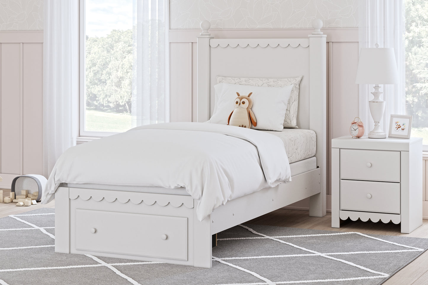 Mollviney  Panel Storage Bed With Mirrored Dresser, Chest And 2 Nightstands