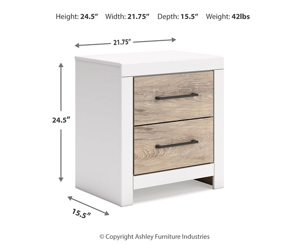 Charbitt  Panel Bed With Mirrored Dresser, Chest And Nightstand