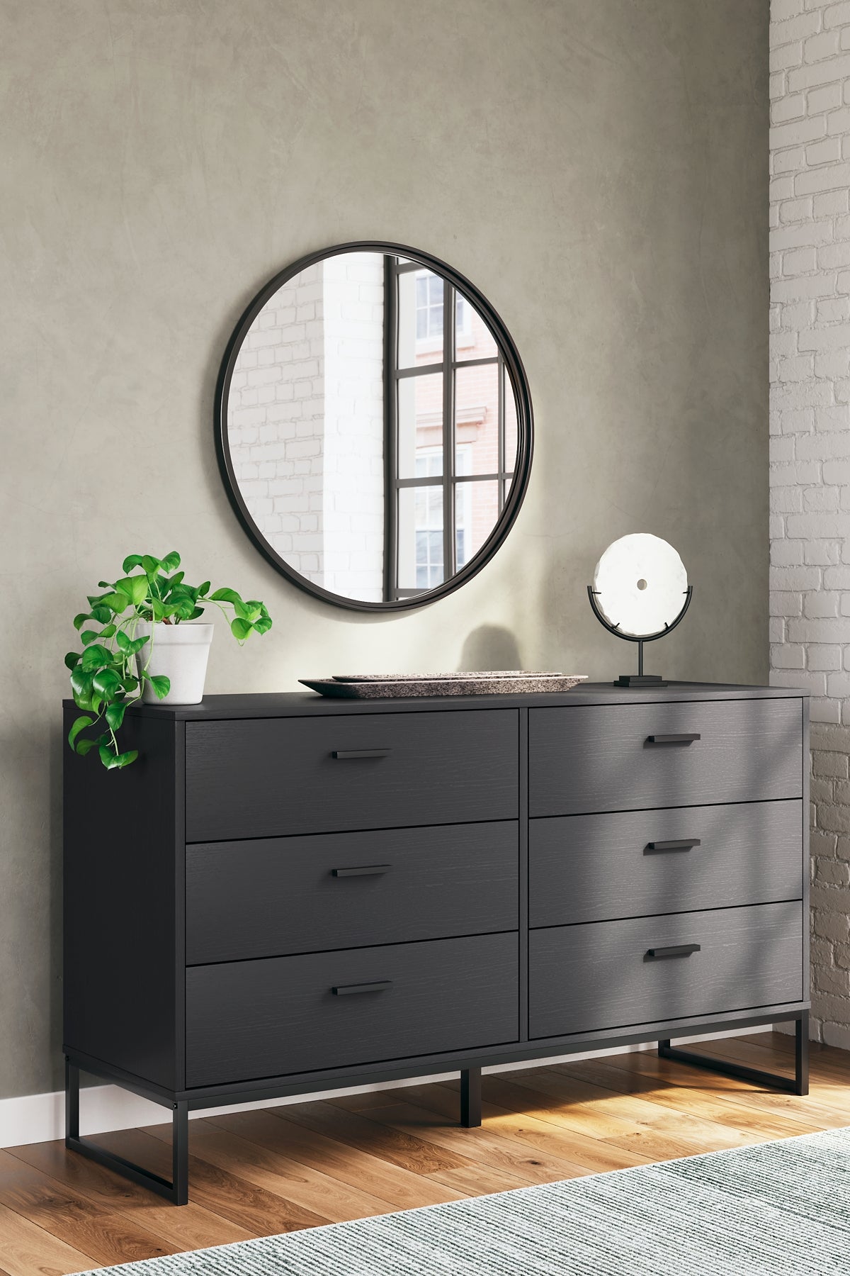 Socalle  Panel Headboard With Dresser, Chest And Nightstand