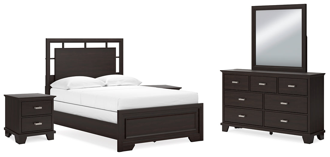 Covetown  Panel Bed With Mirrored Dresser And 2 Nightstands