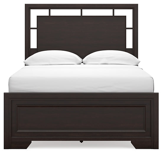 Covetown  Panel Bed With Mirrored Dresser, Chest And Nightstand