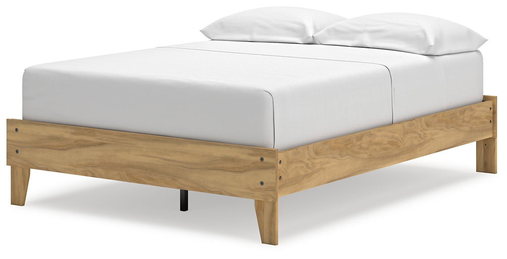 Bermacy  Platform Bed With Dresser And Nightstand