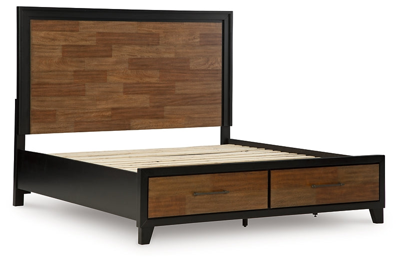 Kraeburn California  Panel Storage Bed