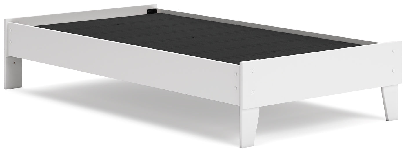 Socalle  Platform Bed With Dresser And Nightstand