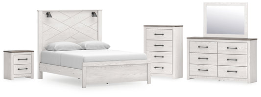 Gerridan  Panel Bed With Mirrored Dresser, Chest And Nightstand