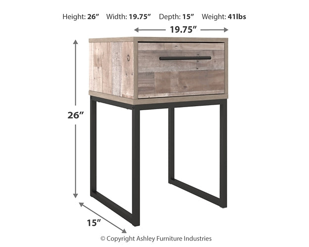 Neilsville  Panel Headboard With Dresser, Chest And Nightstand