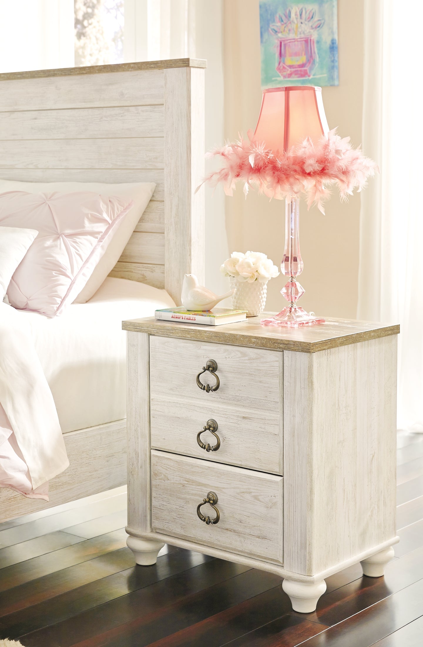 Willowton  Panel Headboard With Mirrored Dresser, Chest And 2 Nightstands