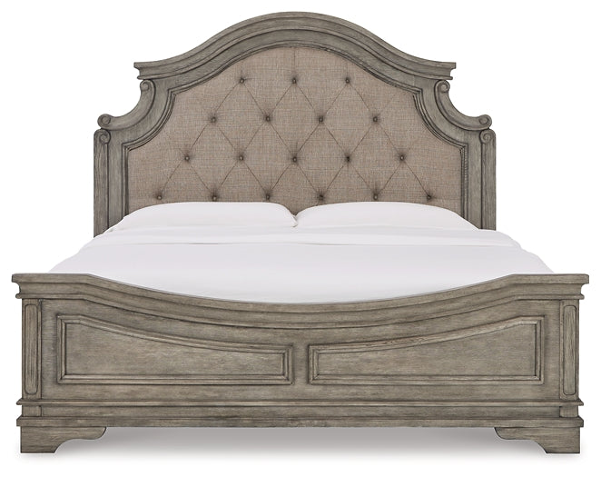 Lodenbay California  Panel Bed With Mirrored Dresser, Chest And 2 Nightstands