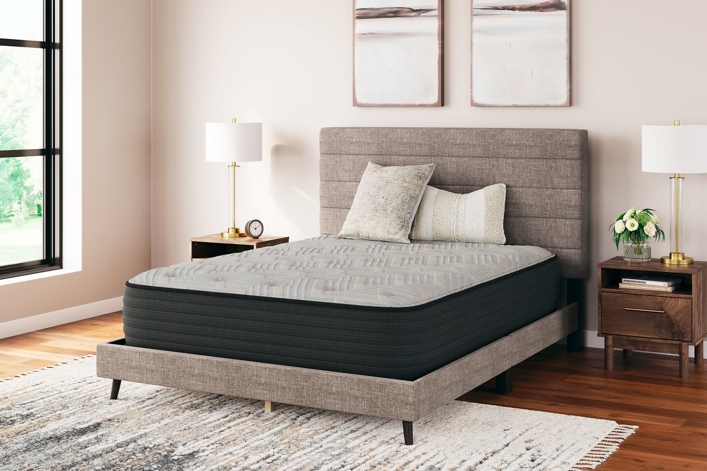 Palisades Plush Queen Mattress