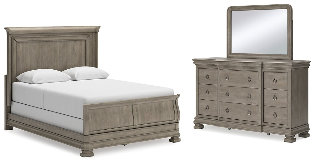 Lexorne  Sleigh Bed With Mirrored Dresser