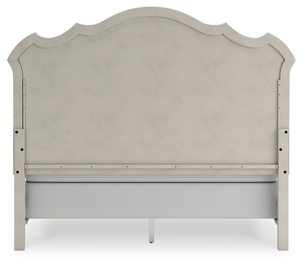 Arlendyne  Upholstered Bed With Mirrored Dresser, Chest And 2 Nightstands