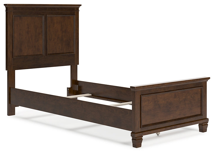 Danabrin  Panel Bed With Mirrored Dresser And 2 Nightstands