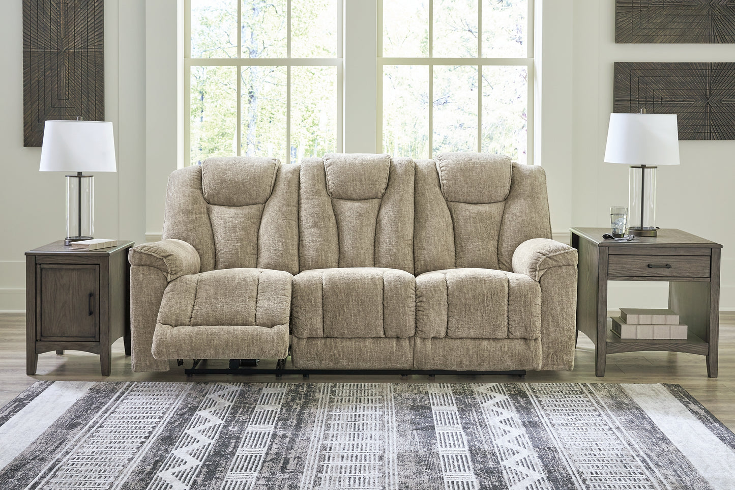 Hindmarsh PWR REC Sofa with ADJ Headrest