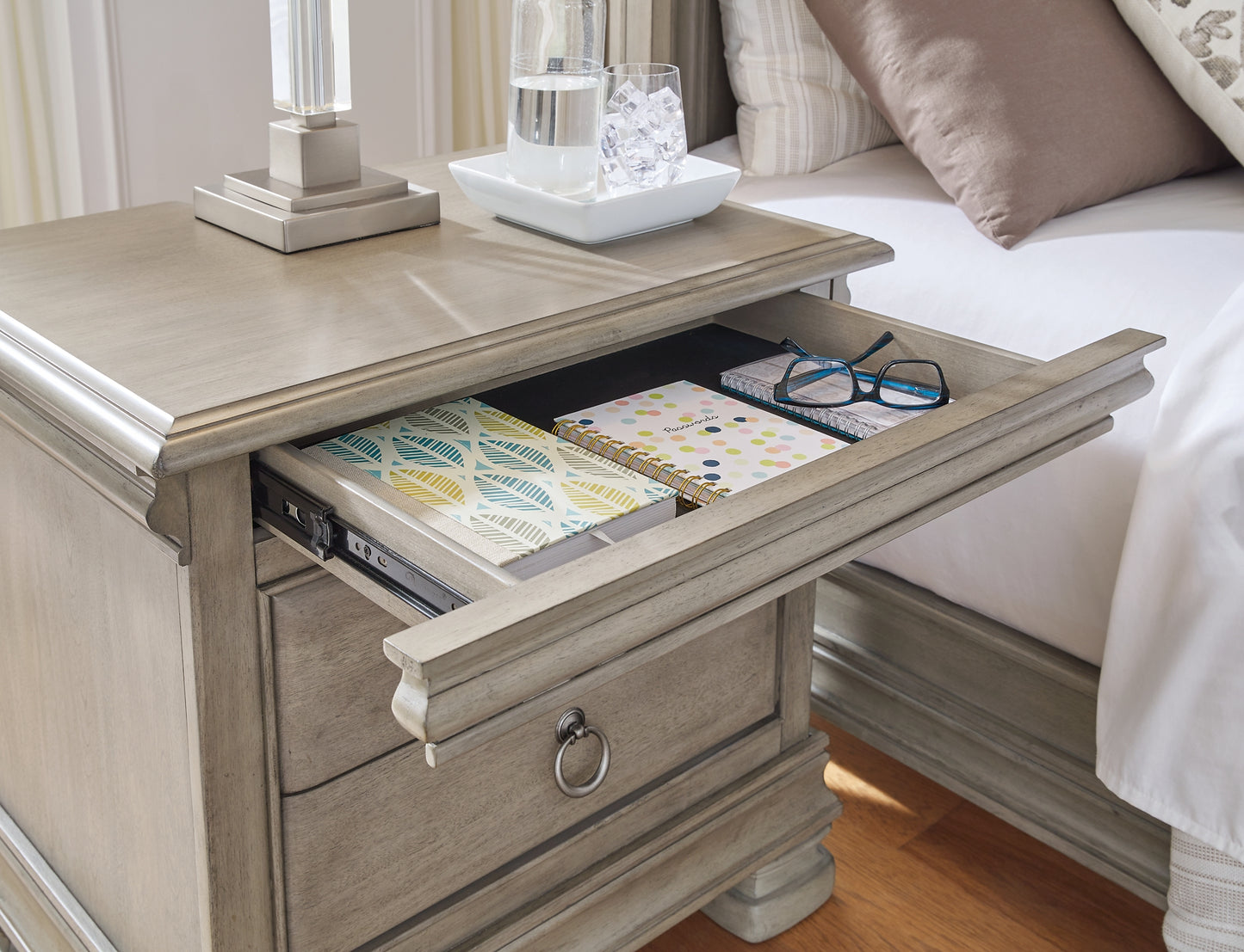 Lexorne  Sleigh Bed With Mirrored Dresser, Chest And Nightstand