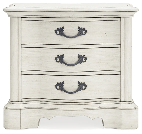 Arlendyne  Upholstered Bed With Mirrored Dresser, Chest And Nightstand