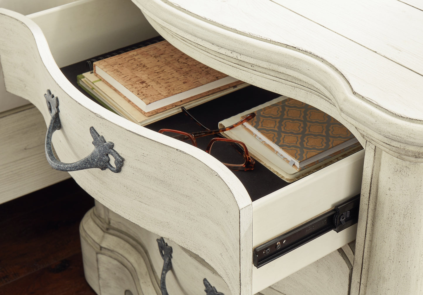 Arlendyne  Upholstered Bed With Mirrored Dresser, Chest And Nightstand